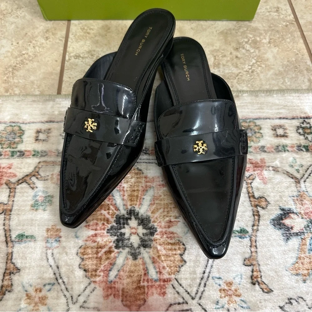 New Tory Burch patent leather Pointed Toe Mule shoes size 7.5